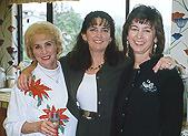 girls01s.jpg (7306 bytes)